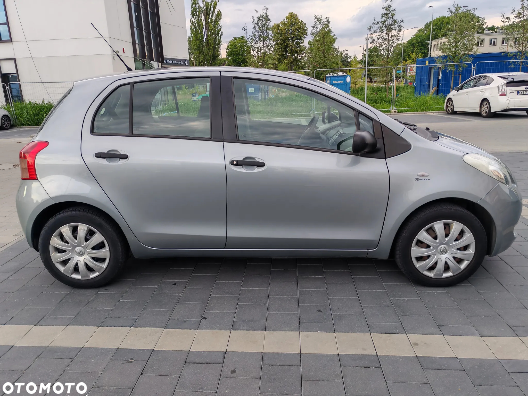 Toyota Yaris 1.3 VVT-i Cool - 2