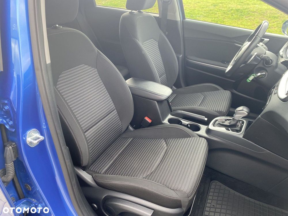 Kia Ceed - 16