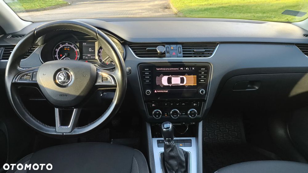 Skoda Octavia 1.4 TSI Ambition - 8