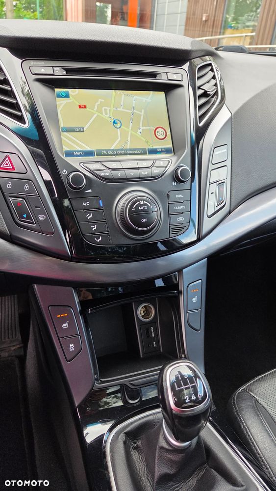 Hyundai i40 2.0 Premium - 27