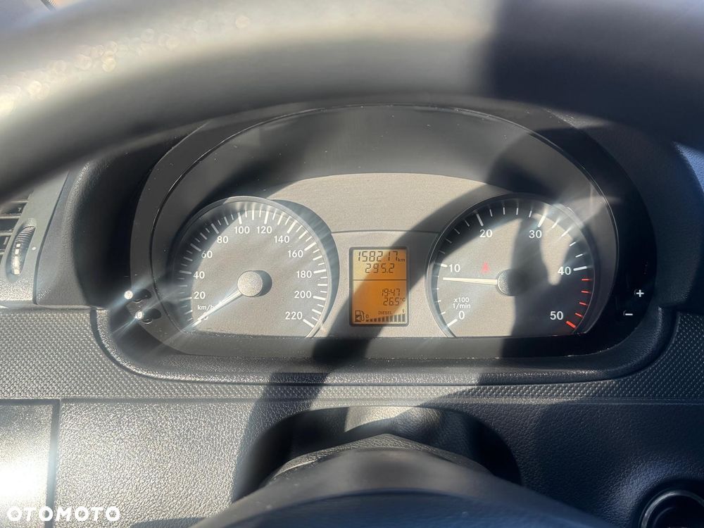 Mercedes-Benz Vito - 19