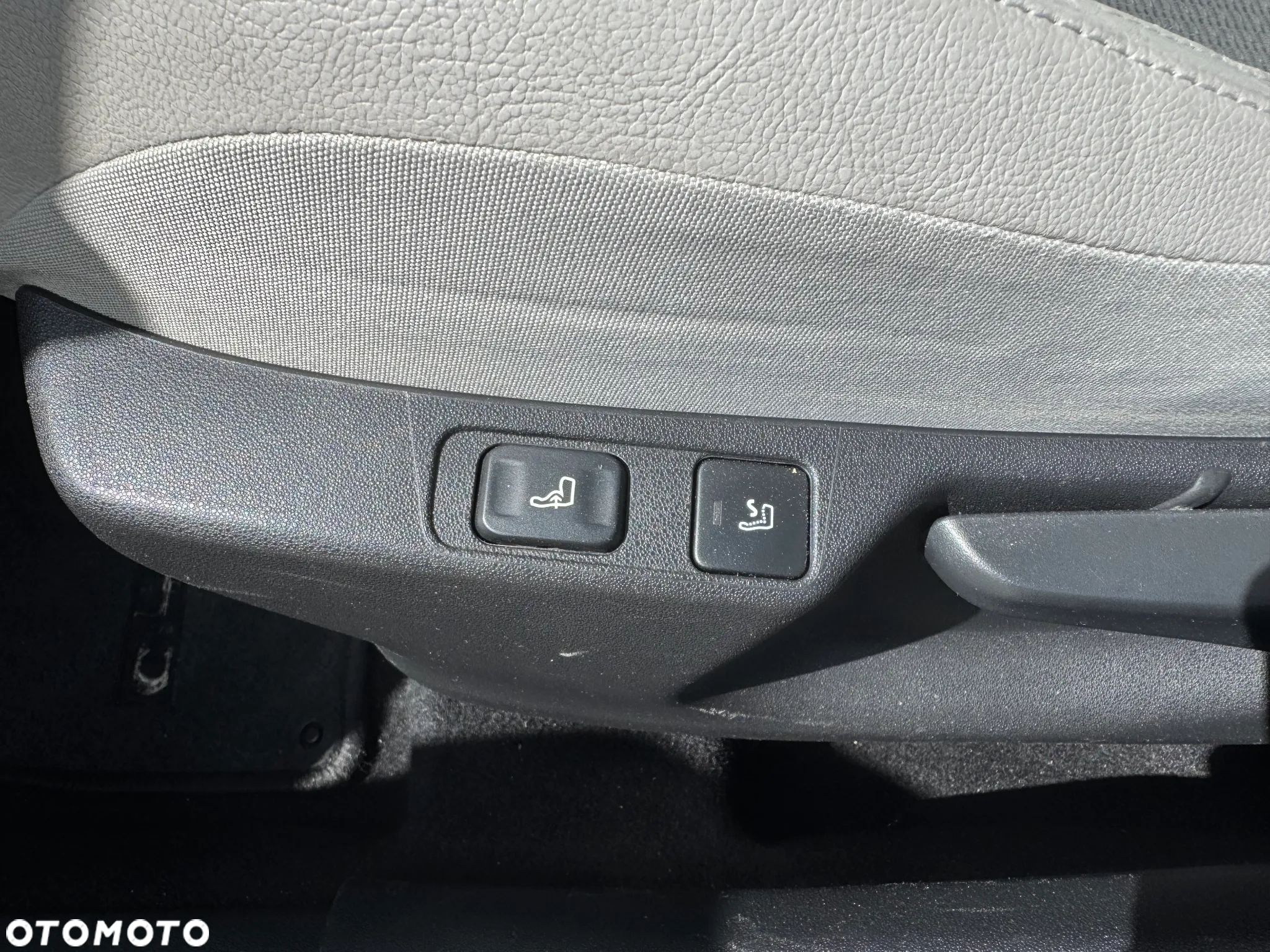 Citroën C4 THP 155 EGS6 Exclusive - 21