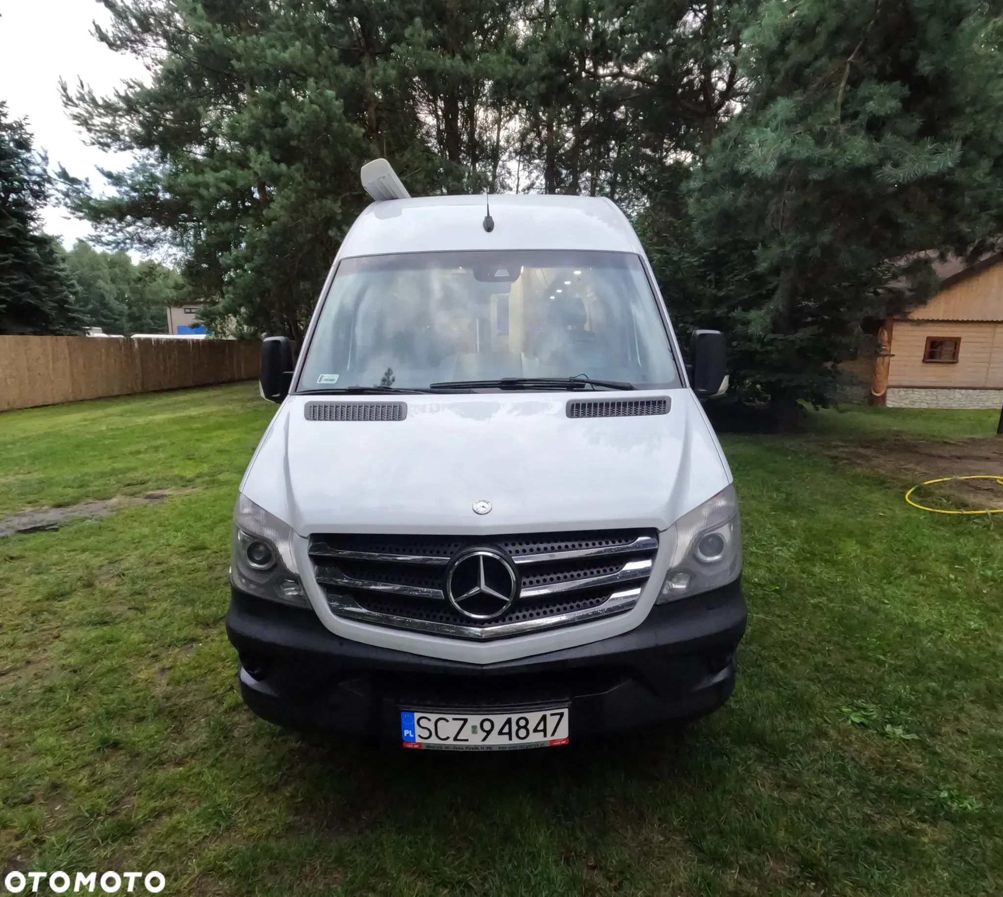Mercedes-Benz Sprinter - 12