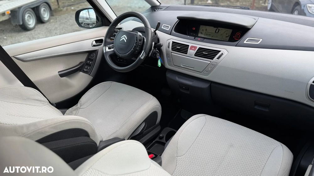 Citroën C4 e-HDi 110 EGS6 Business Class - 13