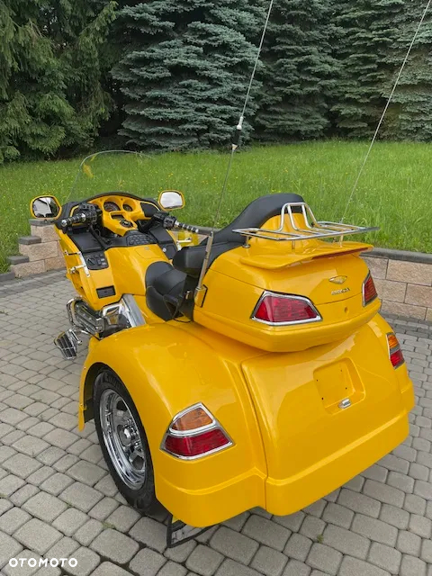 Honda GL - 10