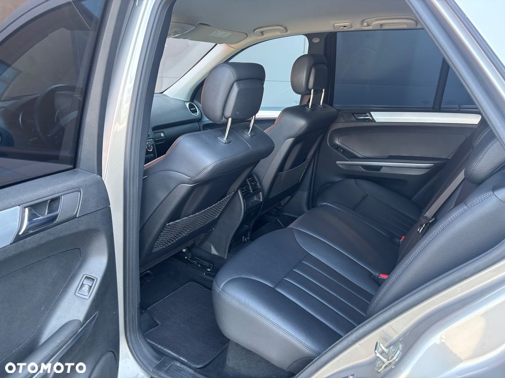 Mercedes-Benz ML 300 CDI 4-Matic - 22