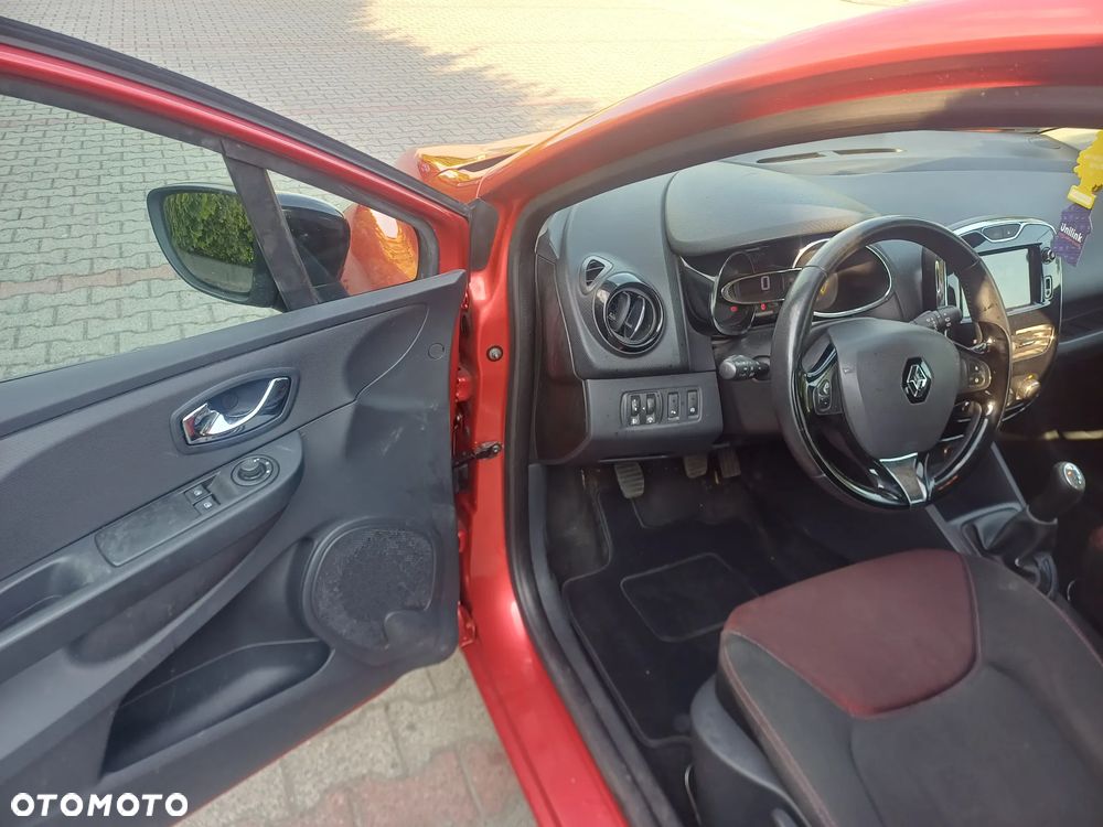 Renault Clio 0.9 TCe Limited - 17