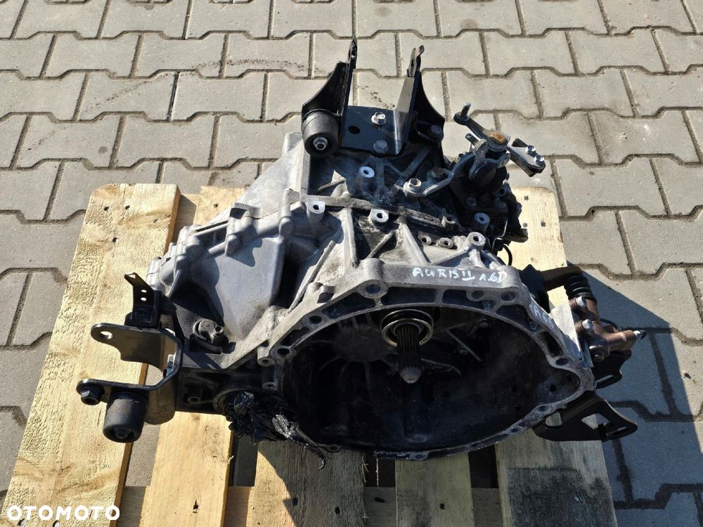 TOYOTA AURIS II E18 LIFT SKRZYNIA BIEGÓW 1.6D4D EA66 6 BIEGÓW - 2