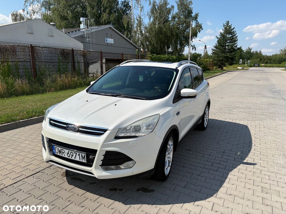 Ford Escape 2.0 EcoBoost AWD Titanium - 2