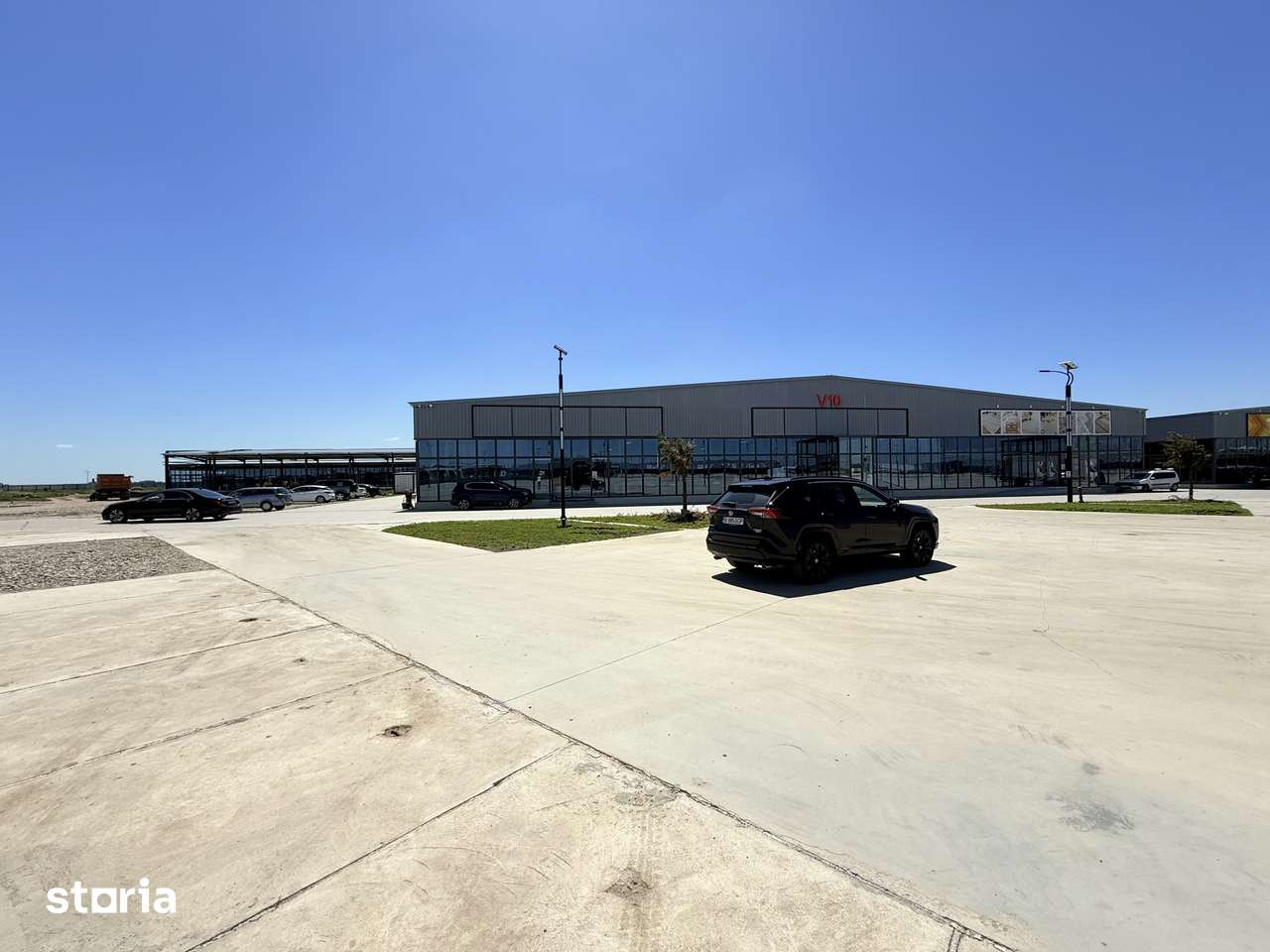 Centru Comercial  56000 mp hale depozitare productie logistica - Imagine principală: 5/19