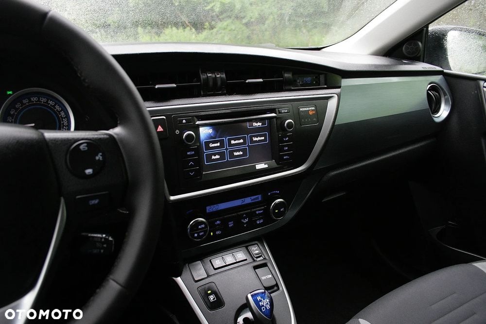 Toyota Auris - 19