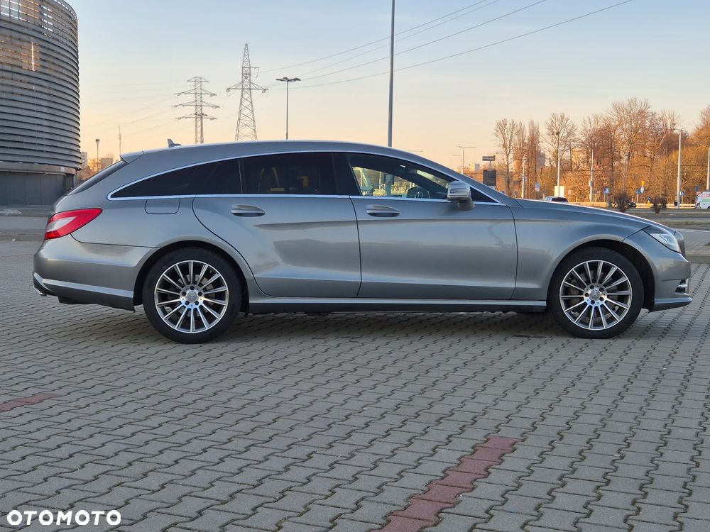 Mercedes-Benz CLS 350 CDI 4Matic 7G-TRONIC - 9
