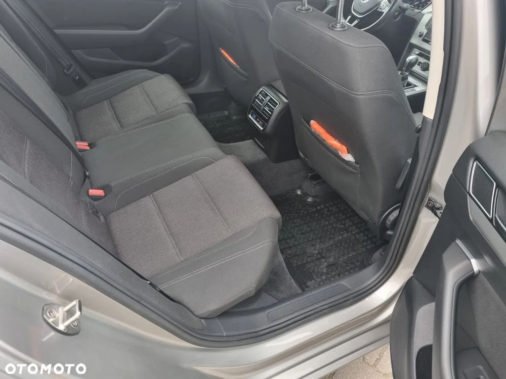 Volkswagen Passat 1.8 TSI BMT Comfortline DSG - 14