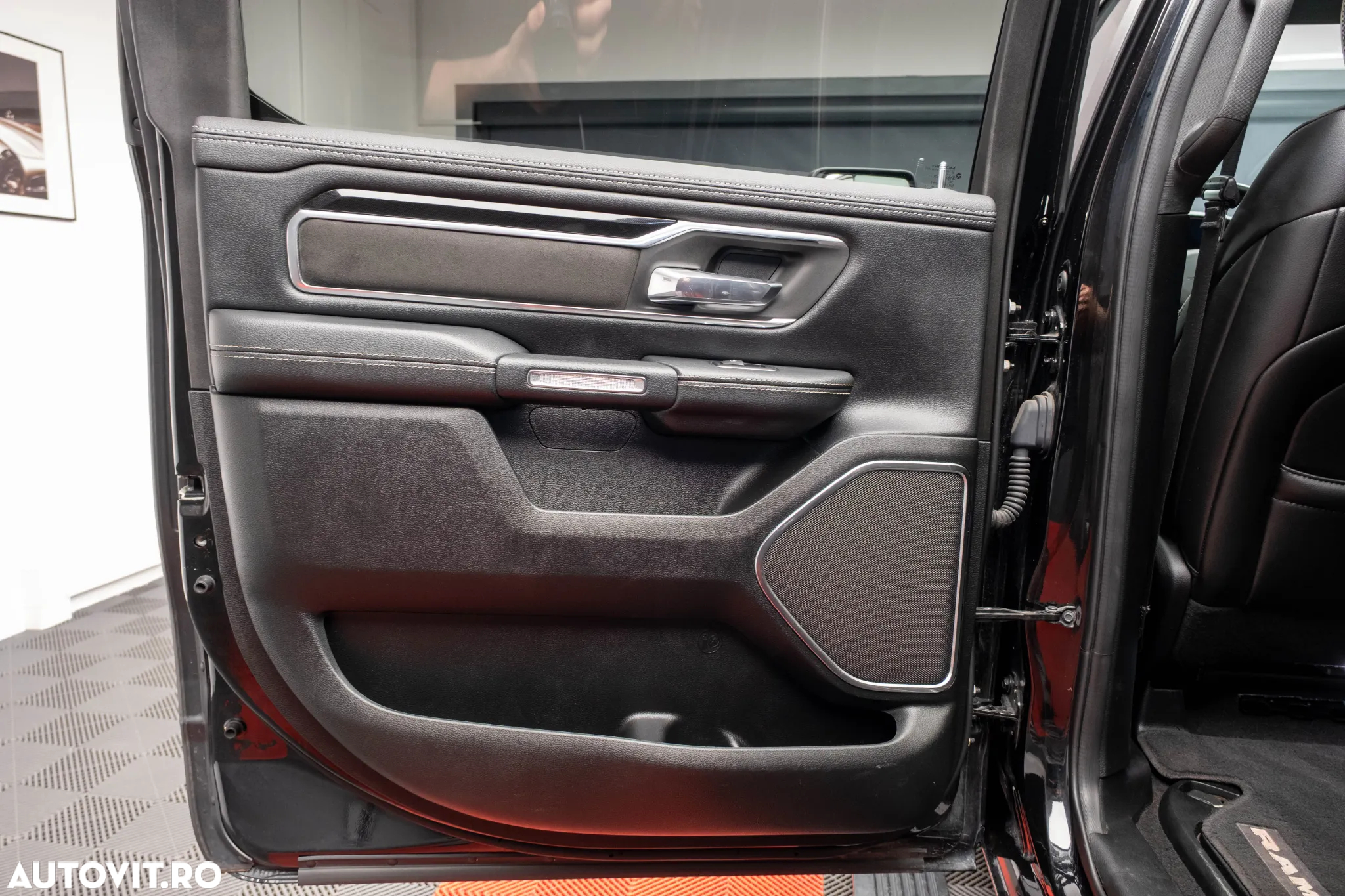 Dodge RAM - 34