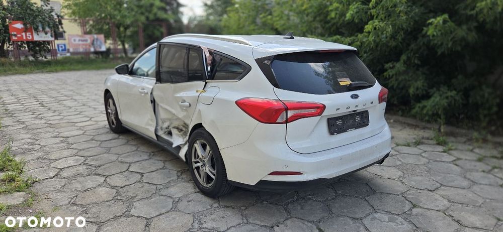 Ford Focus 1.5 TDCi DPF Start-Stopp-System Business - 5
