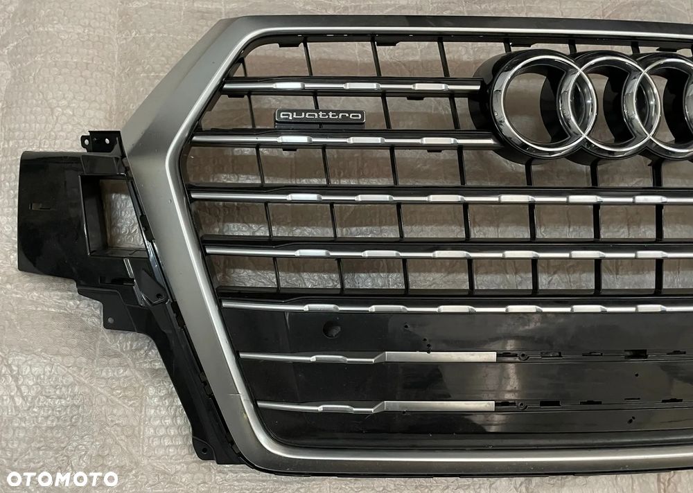 Audi Q7 4M atrapa chłodnicy grill oryginał - 2