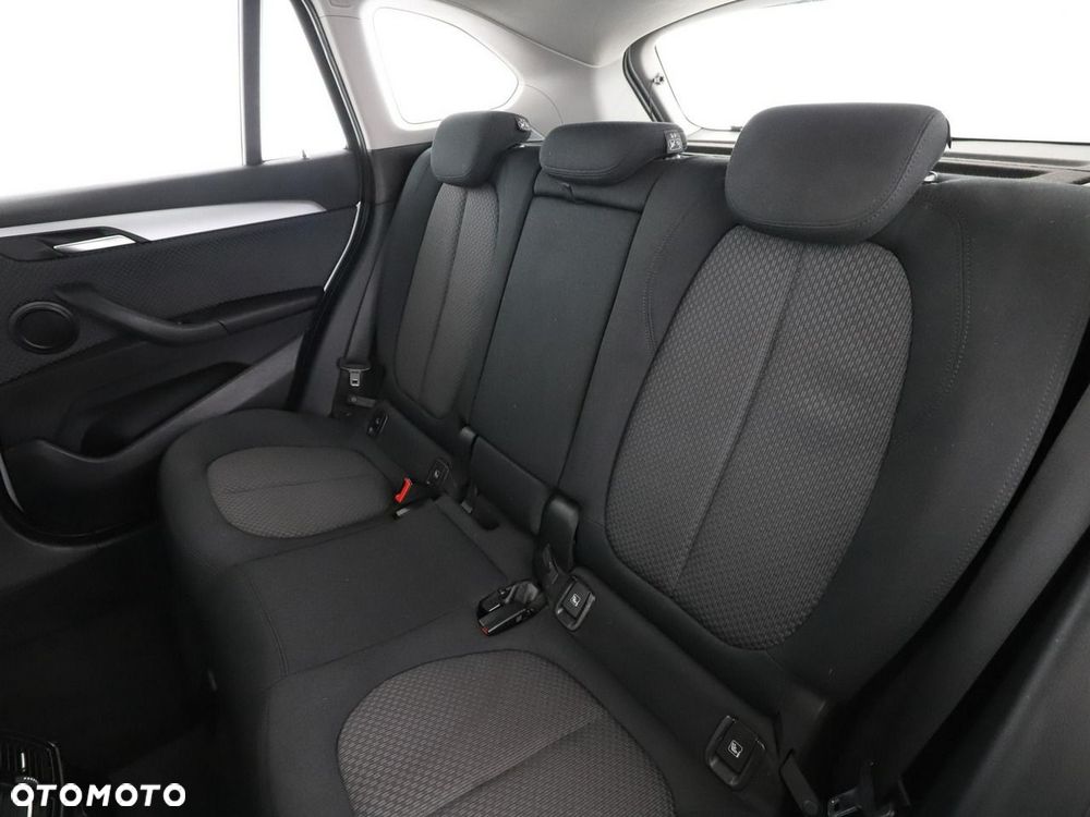 BMW X1 sDrive18d Advantage - 18