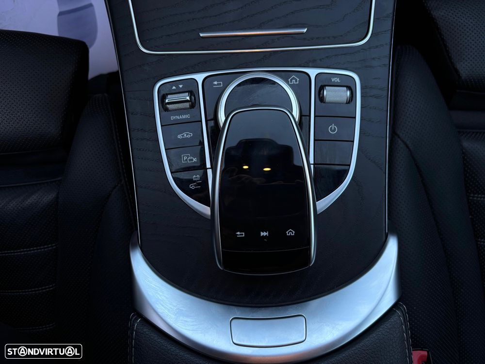 Mercedes-Benz C 300 de AMG Line - 9