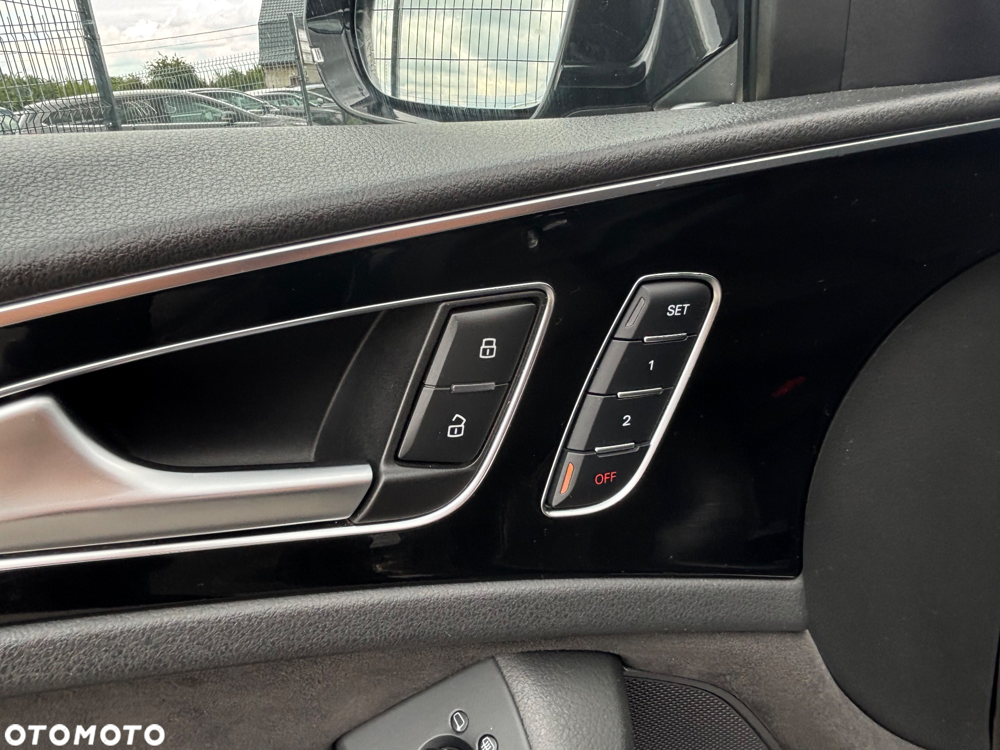 Audi A6 Avant 3.0 TDI quattro S tronic - 16