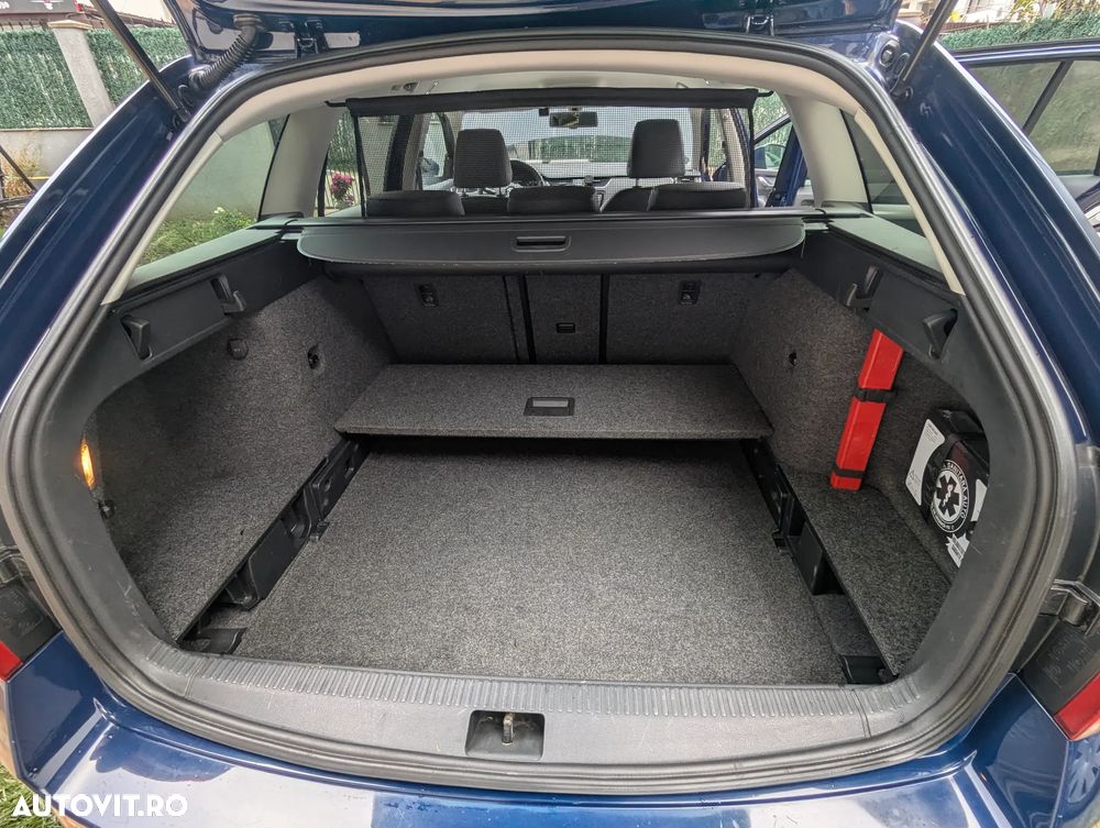 Skoda Octavia Combi 2.0 TDI Green tec Elegance - 21