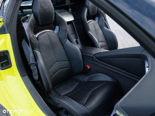 Chevrolet Corvette - 29