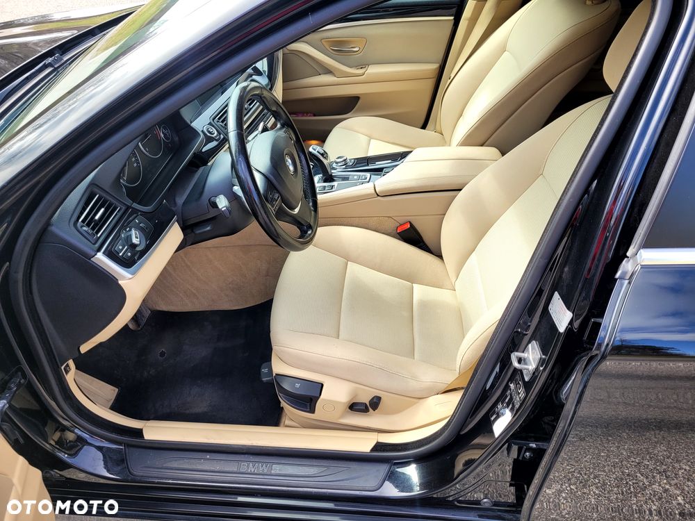 BMW Seria 5 520d - 15