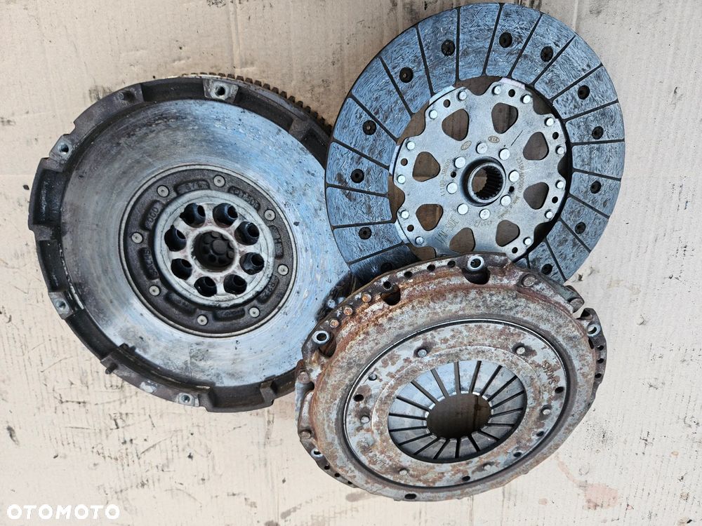 Kia Sorento II 2 2.2 CRDI koło dwumasowe sprzęgło 41100-3B000 - 1