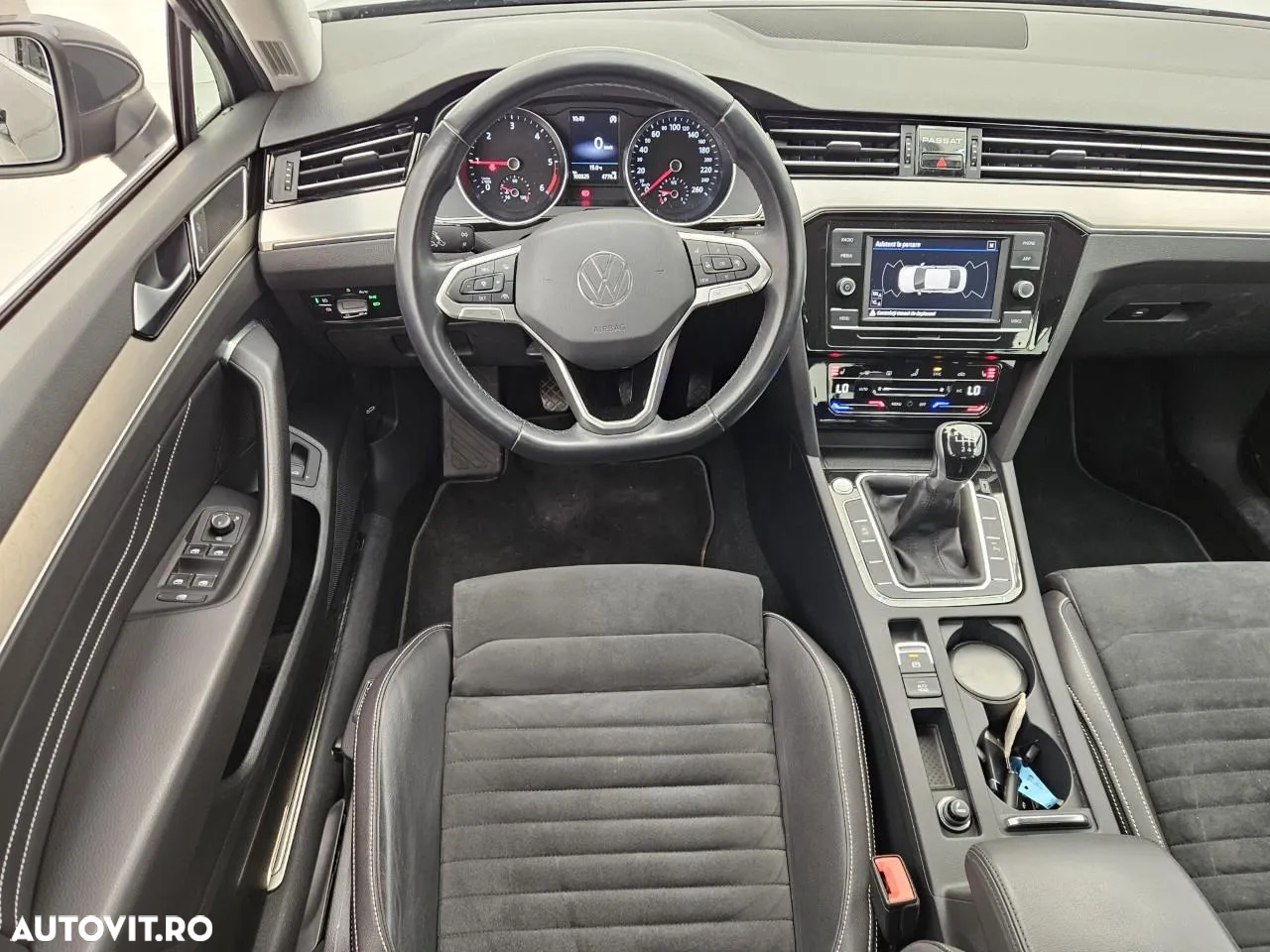 Volkswagen Passat 2.0 TDI Highline - 11
