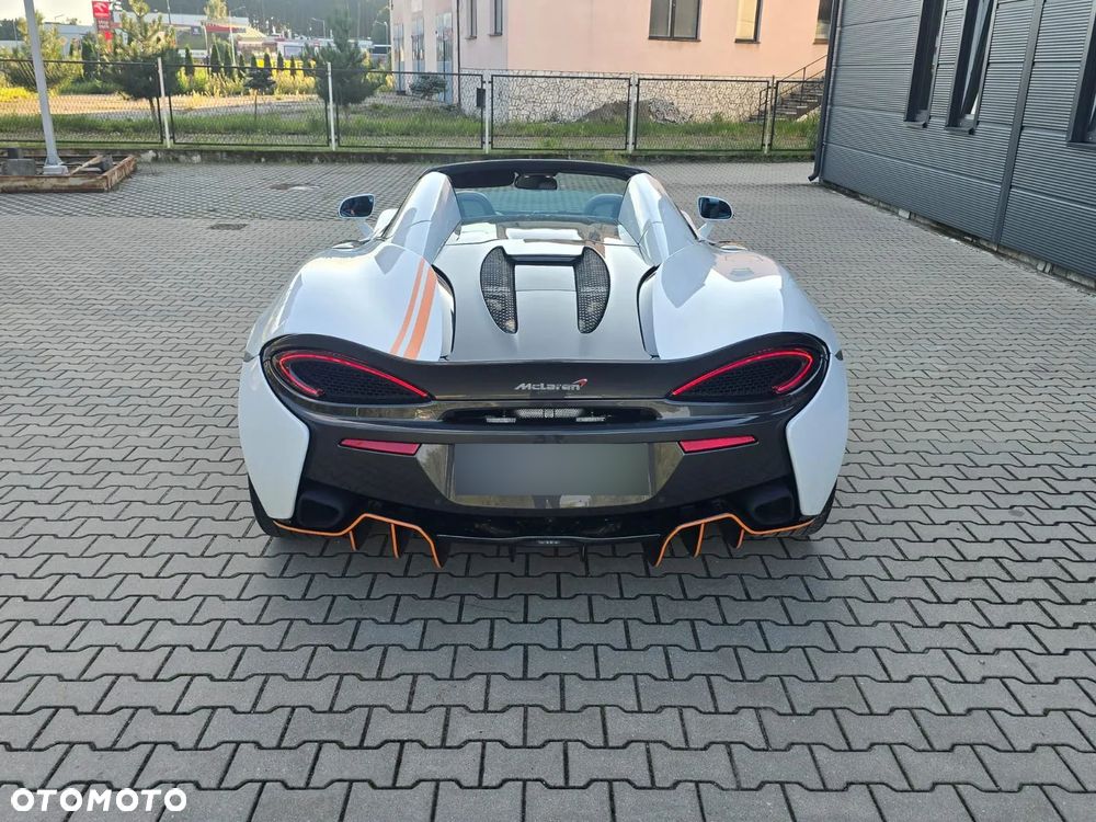 McLaren 570S Spider - 13