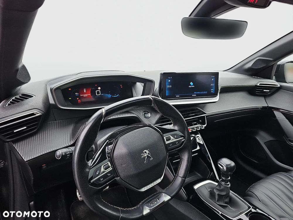 Peugeot 208 1.2 PureTech GT Line S&S - 11