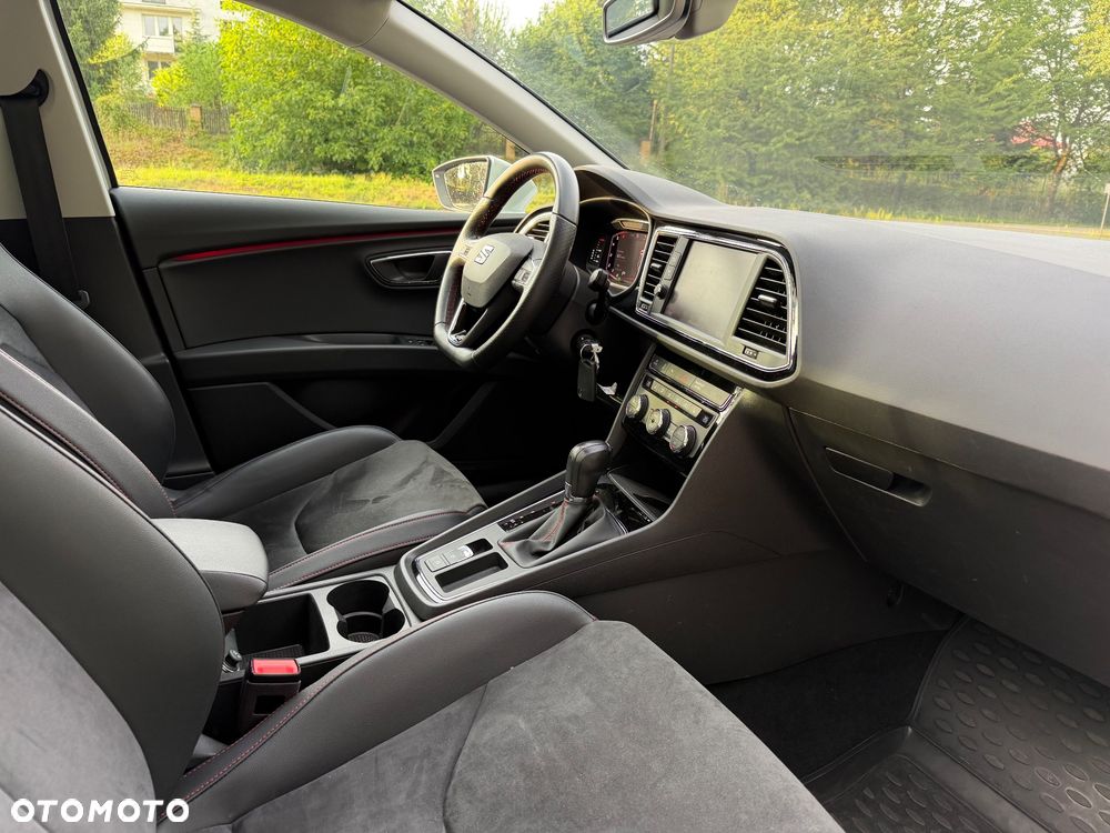 Seat Leon Sportstourer 2.0 TDI DPF DSG FR Black Matt Edition - 25