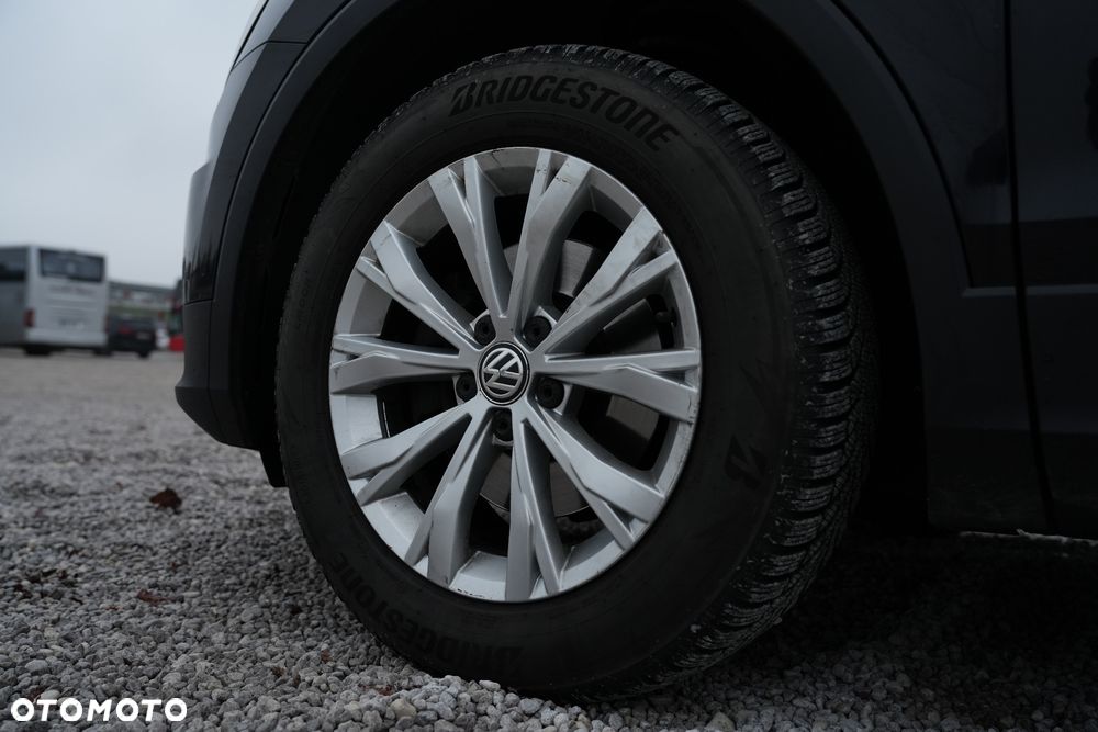 Volkswagen Tiguan - 30