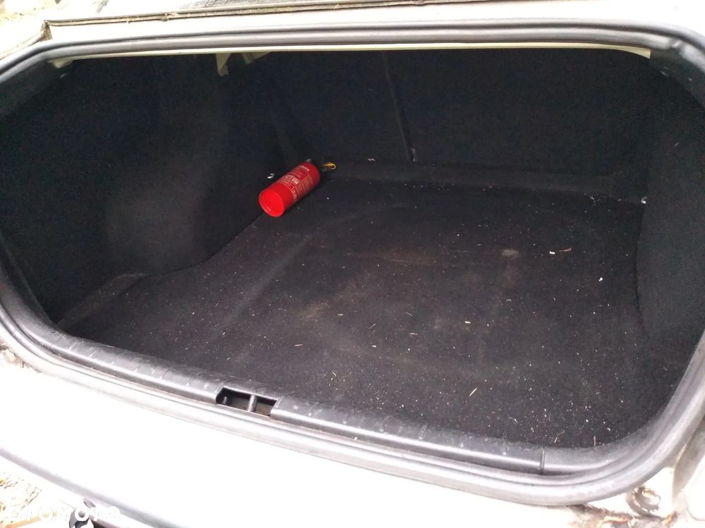 Seat Toledo 1.6 Stella - 12