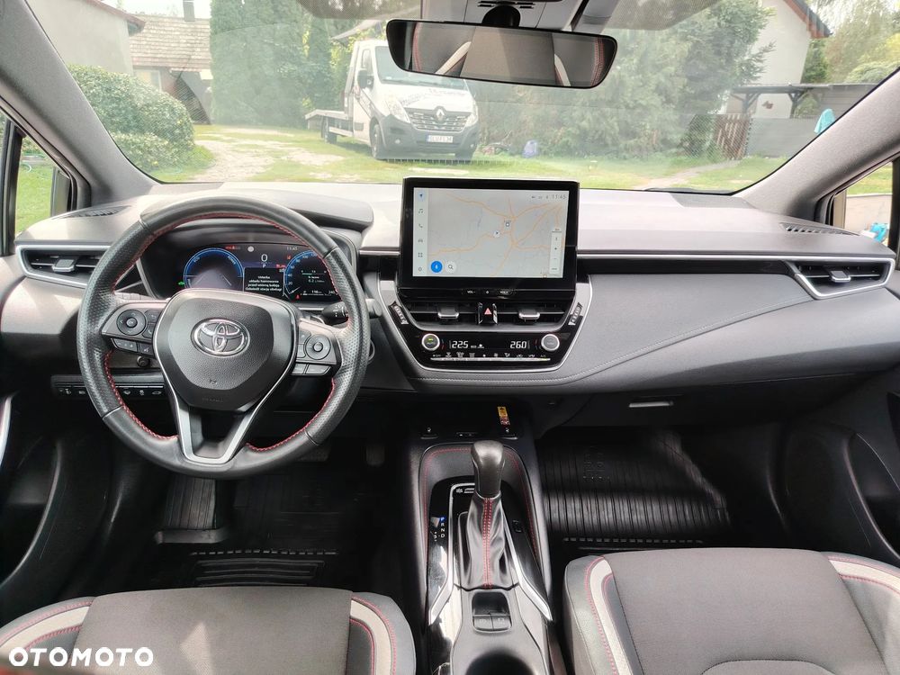 Toyota Corolla 2.0 Hybrid GR Sport Dynamic - 24