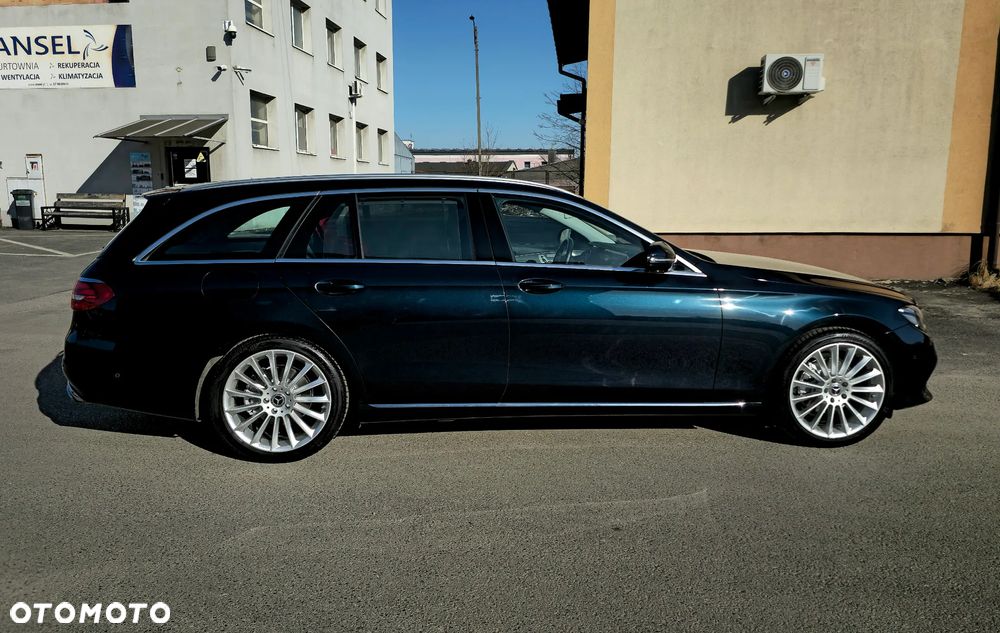 Mercedes-Benz Klasa E 200 d 9G-TRONIC Exclusive - 6
