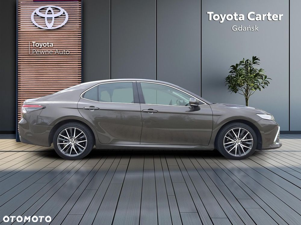 Toyota Camry 2.5 Hybrid Executive CVT - 7