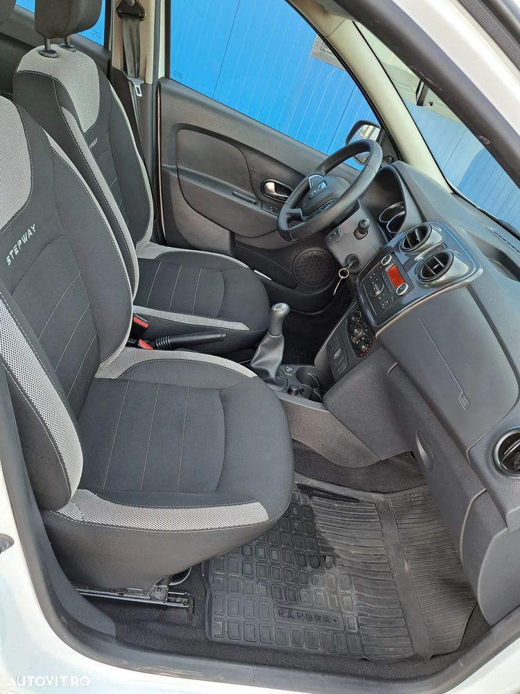 Dacia Sandero ECO-G 100 Essential - 10