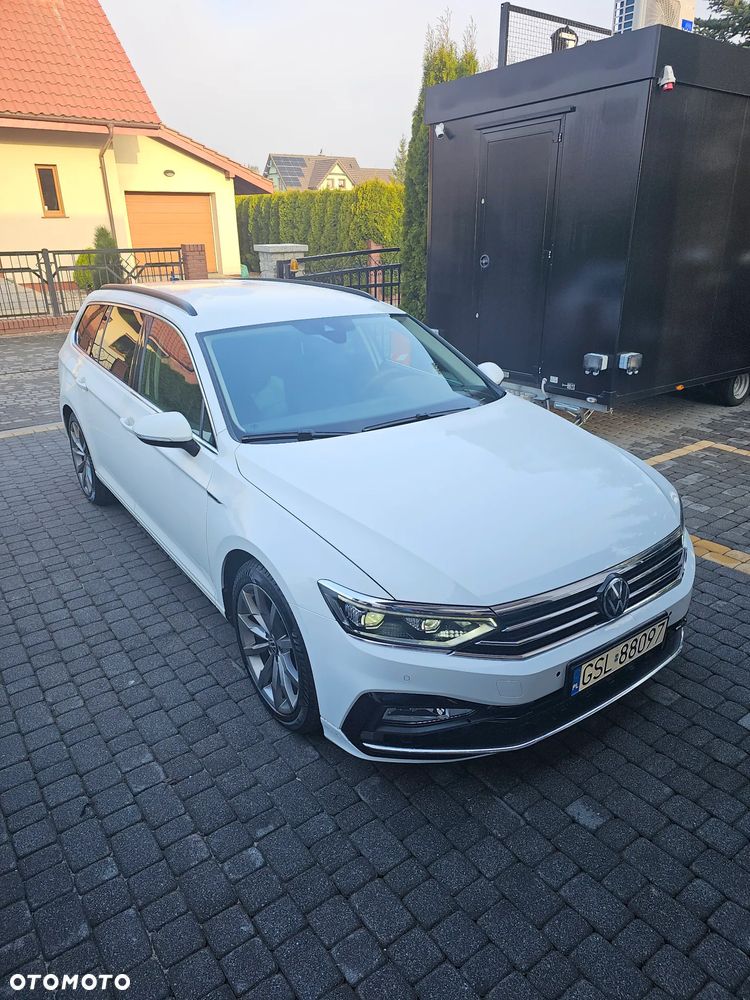 Volkswagen Passat - 14