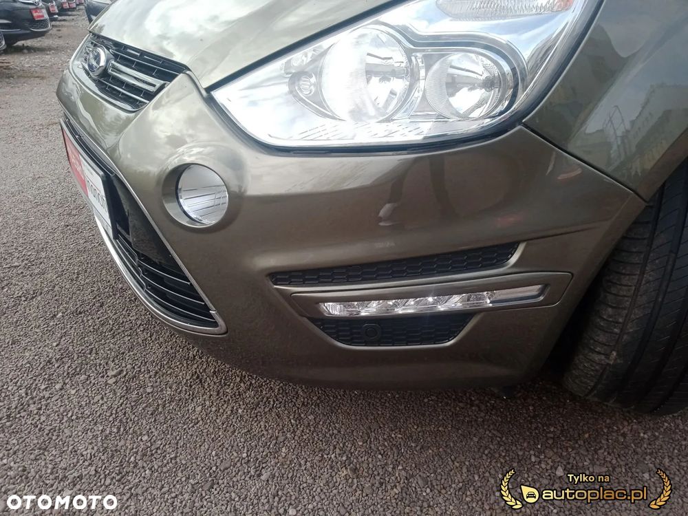 Ford S-Max 2.0 TDCi DPF Titanium X - 27