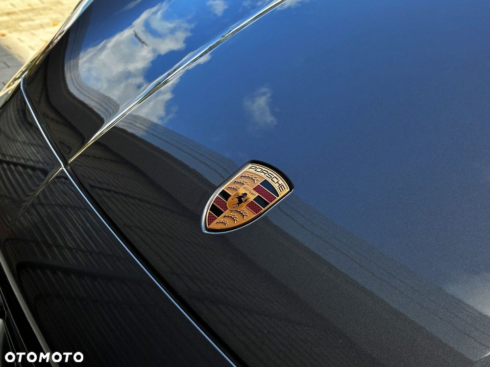 Porsche Cayenne - 10
