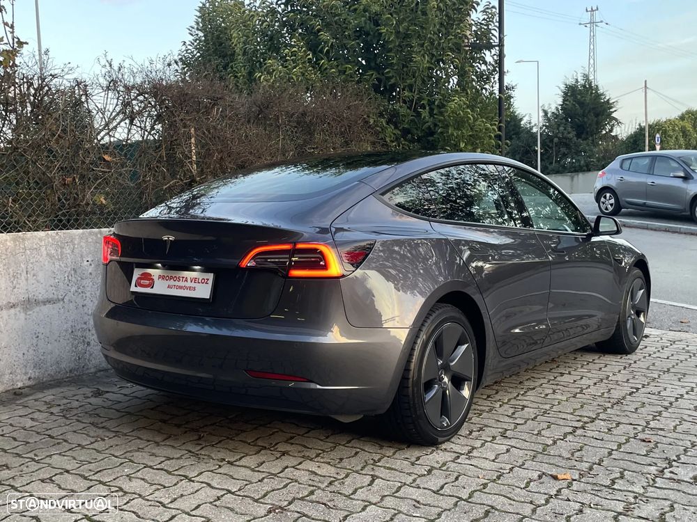 Tesla Model 3 RWD - 2