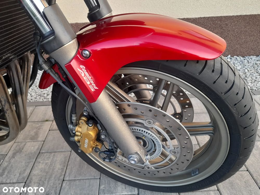 Honda CBF - 10