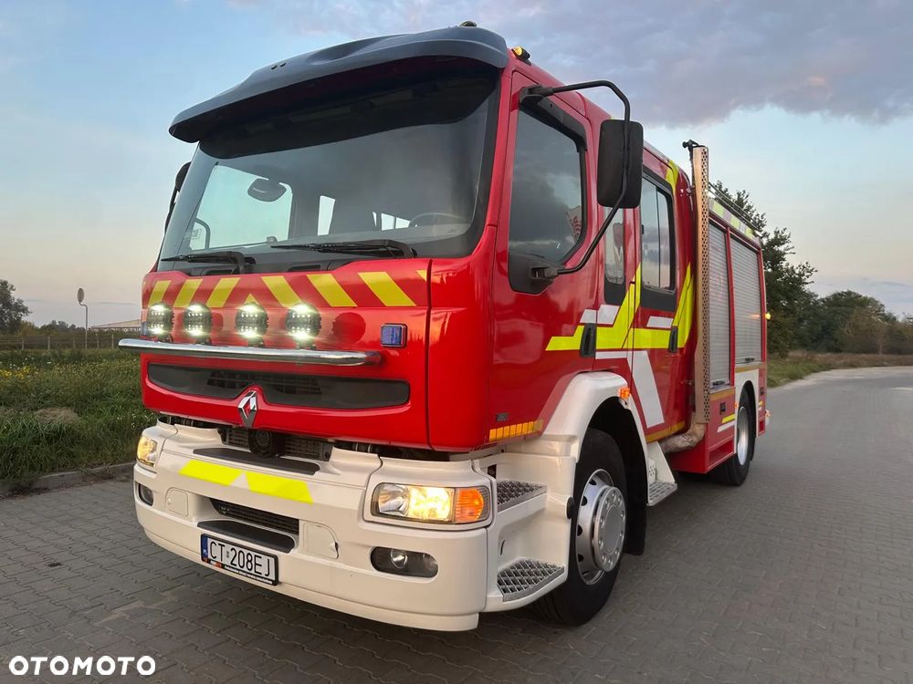 Renault Premium - 1
