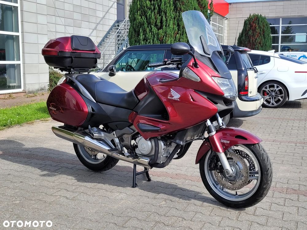 Honda NT - 12