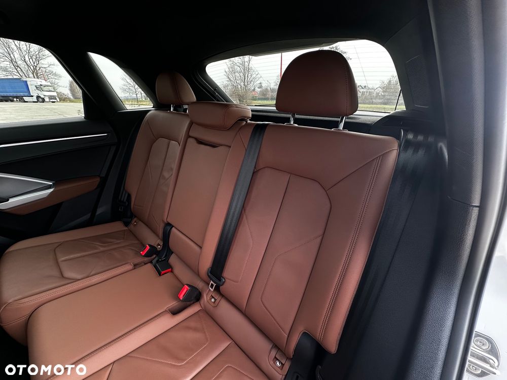 Audi Q3 45 TFSI Quattro S tronic S line - 13