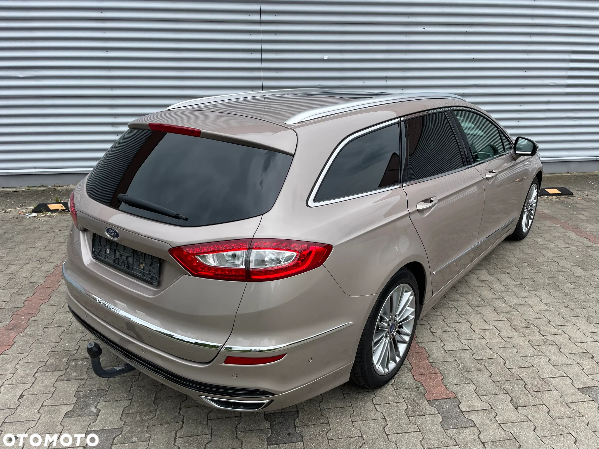 Ford Mondeo Turnier TDCi Bi-Turbo PowerShift-Aut Vignale - 18
