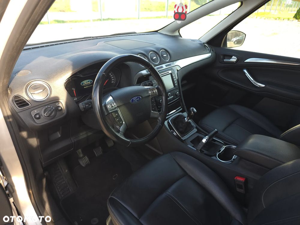 Ford S-Max 1.6 EcoBoost Titanium - 22