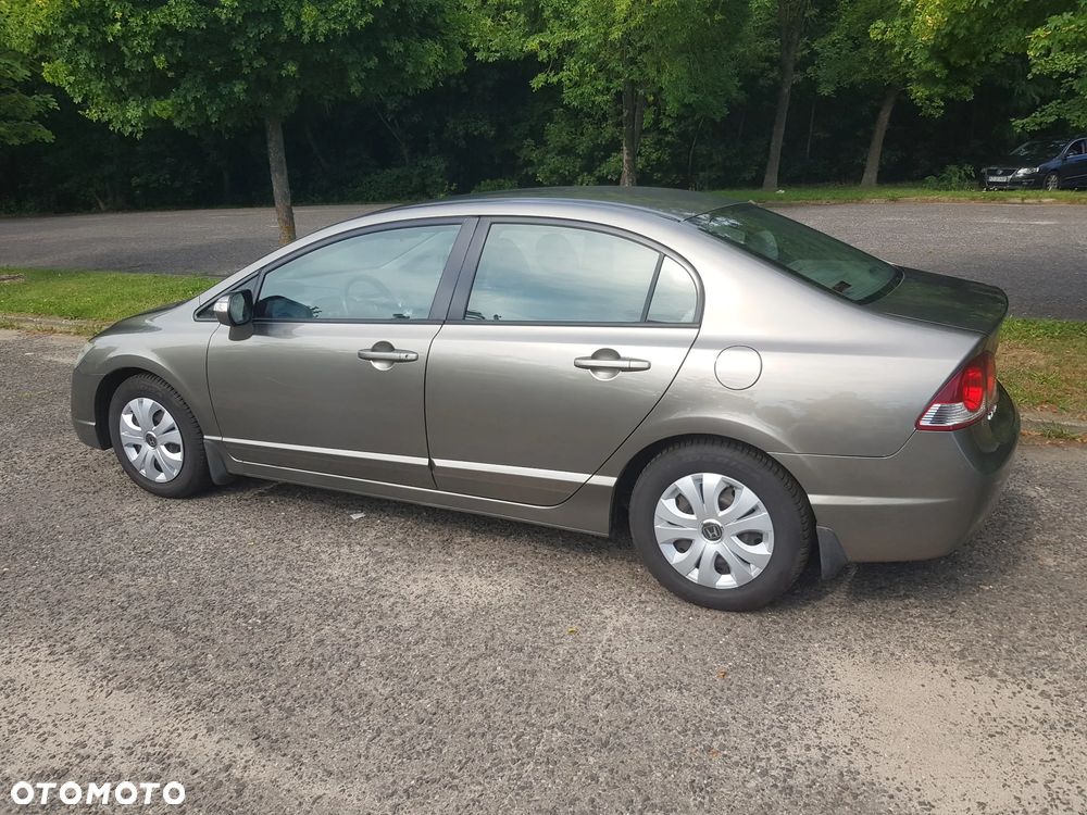Honda Civic 1.8 Comfort - 4