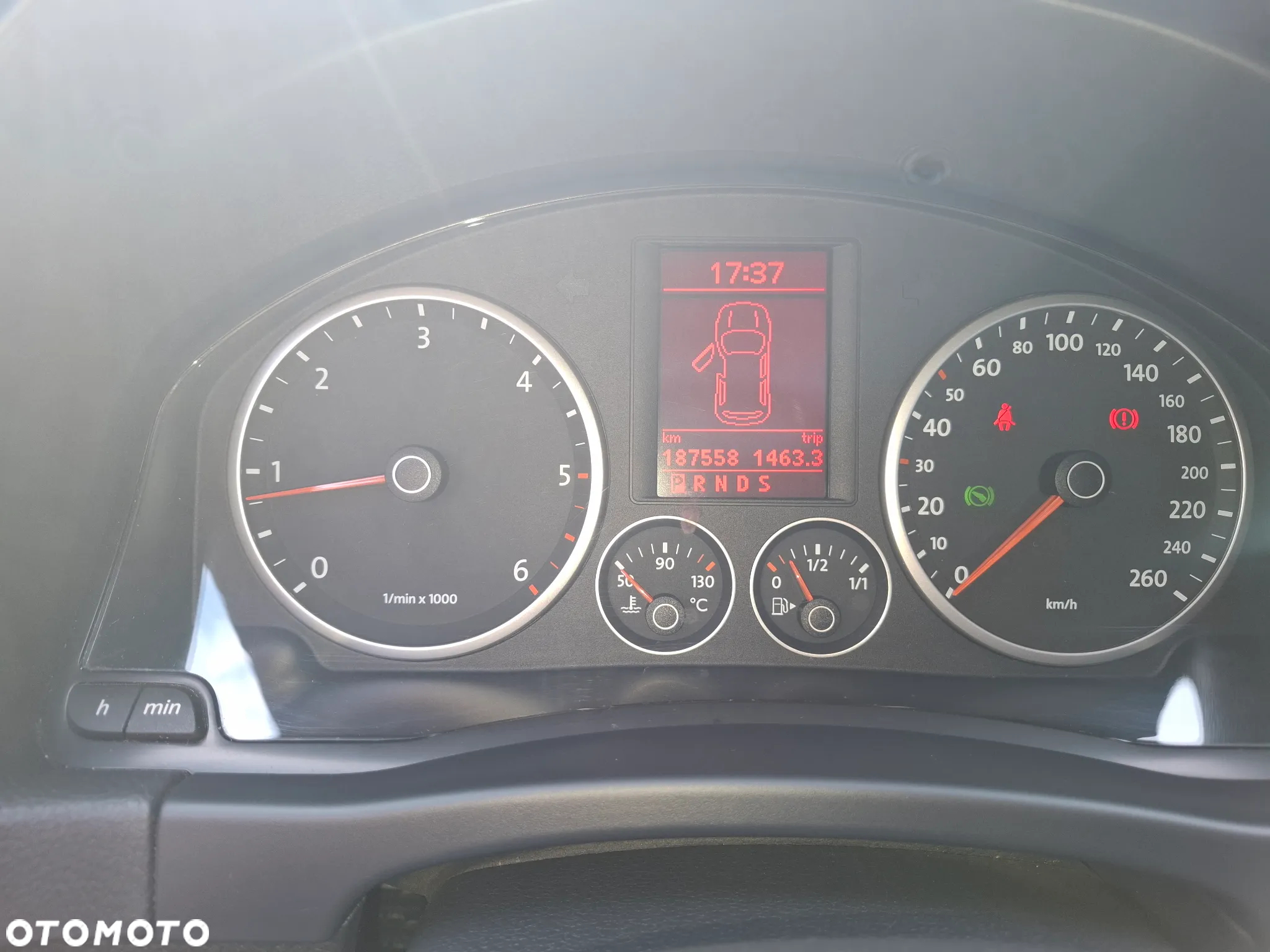 Volkswagen Tiguan - 8