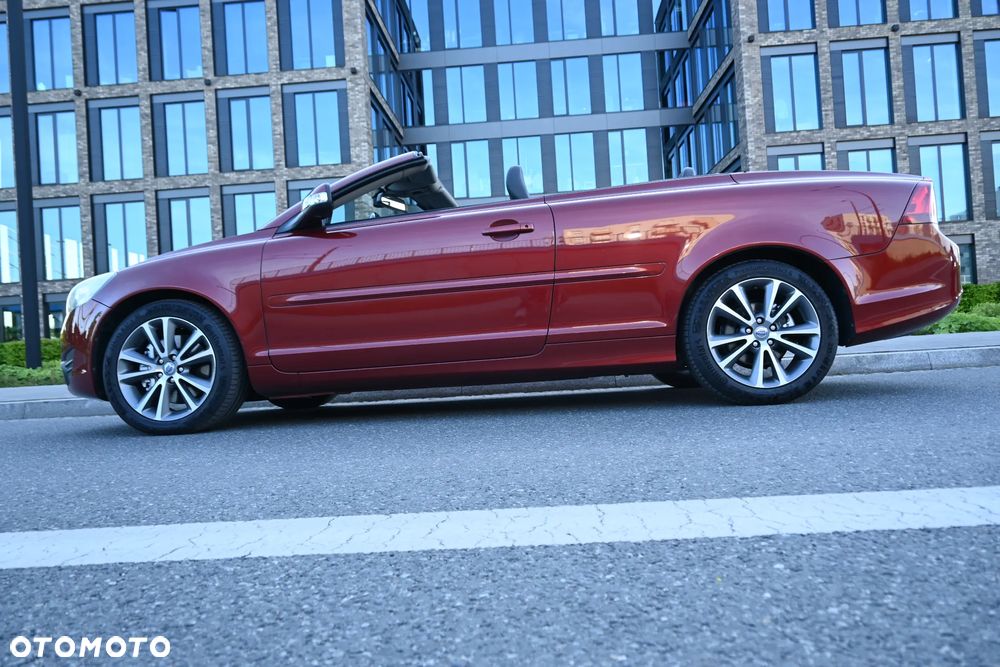 Volvo C70 2.0D Powershift Momentum - 1
